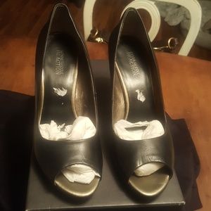 Kenneth Cole Reaction